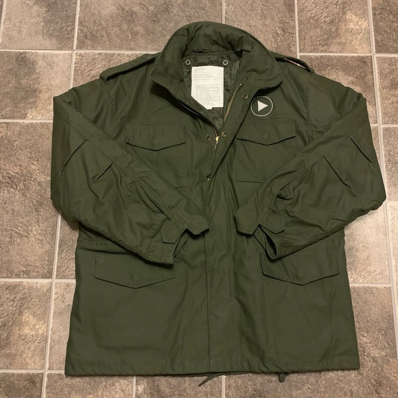 Carrie Underwood PLAY ON TOUR Concert Military Jkt - Picture 1 of 10